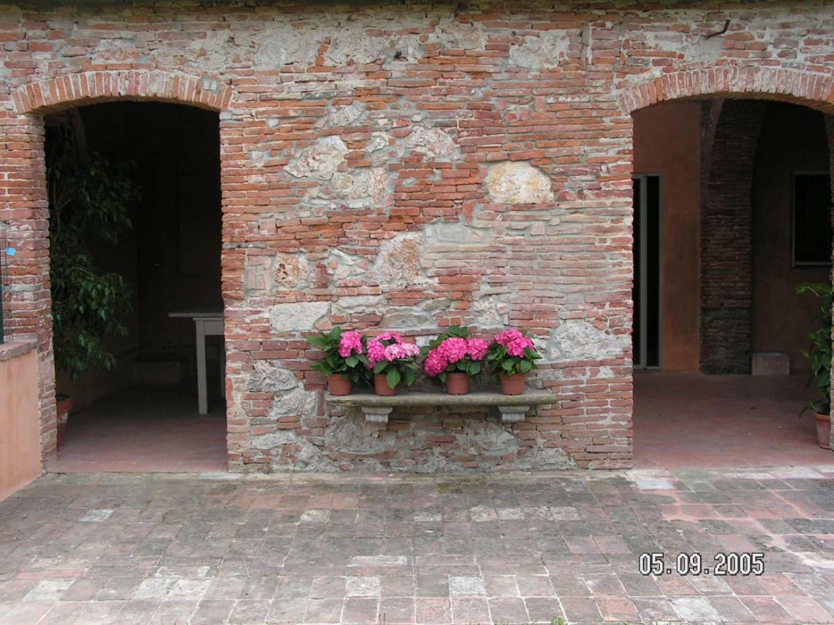 B&B Glicine E Luna Cascina Bagian luar foto